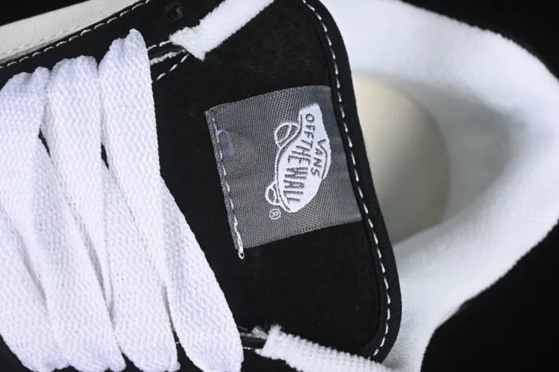 All categories Vans Vans series Vans Low Vans low-top Vans Knu Skool Vans low-top retro casual fat bread shoes VN0009QCCJJ